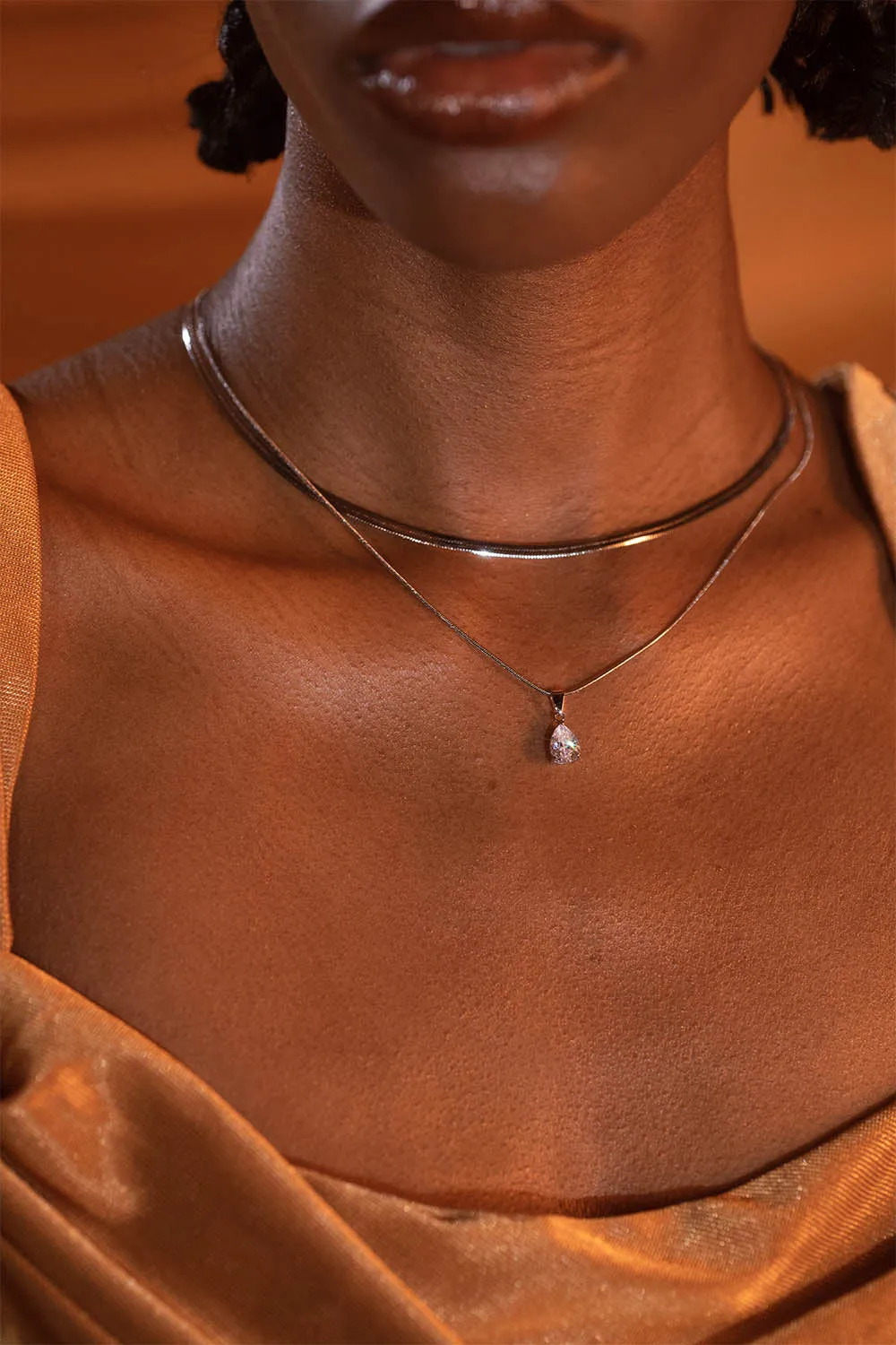 Sleek Teardrop Necklace Silver